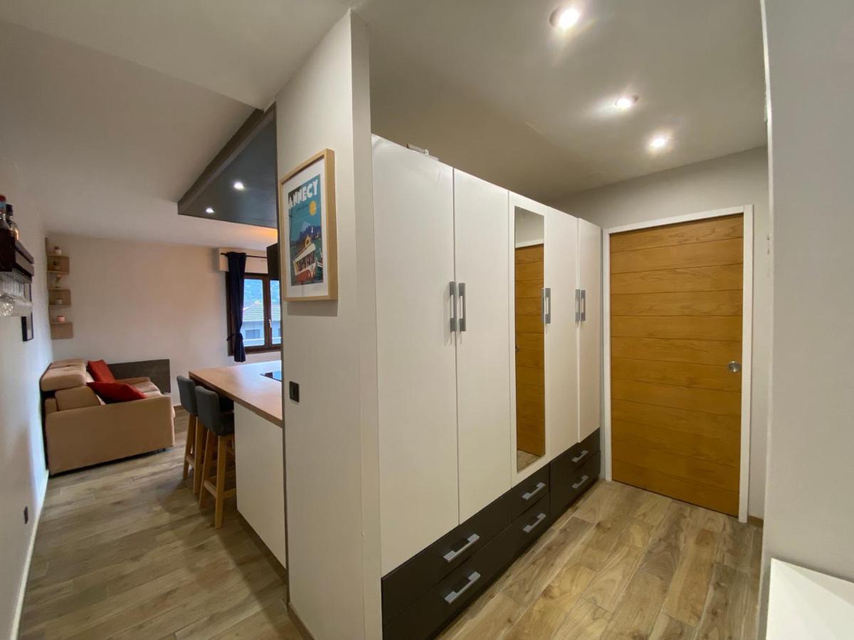 Le Malaga - Parking & Balcon, A 500M Du Lac ! Annecy Luaran gambar